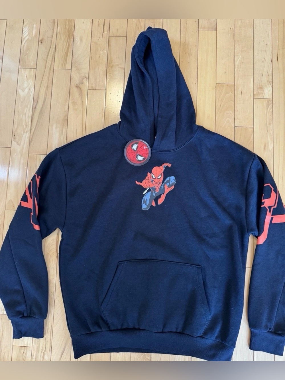 Marvel Spiderman Hoodie Men’s Medium New With Tags